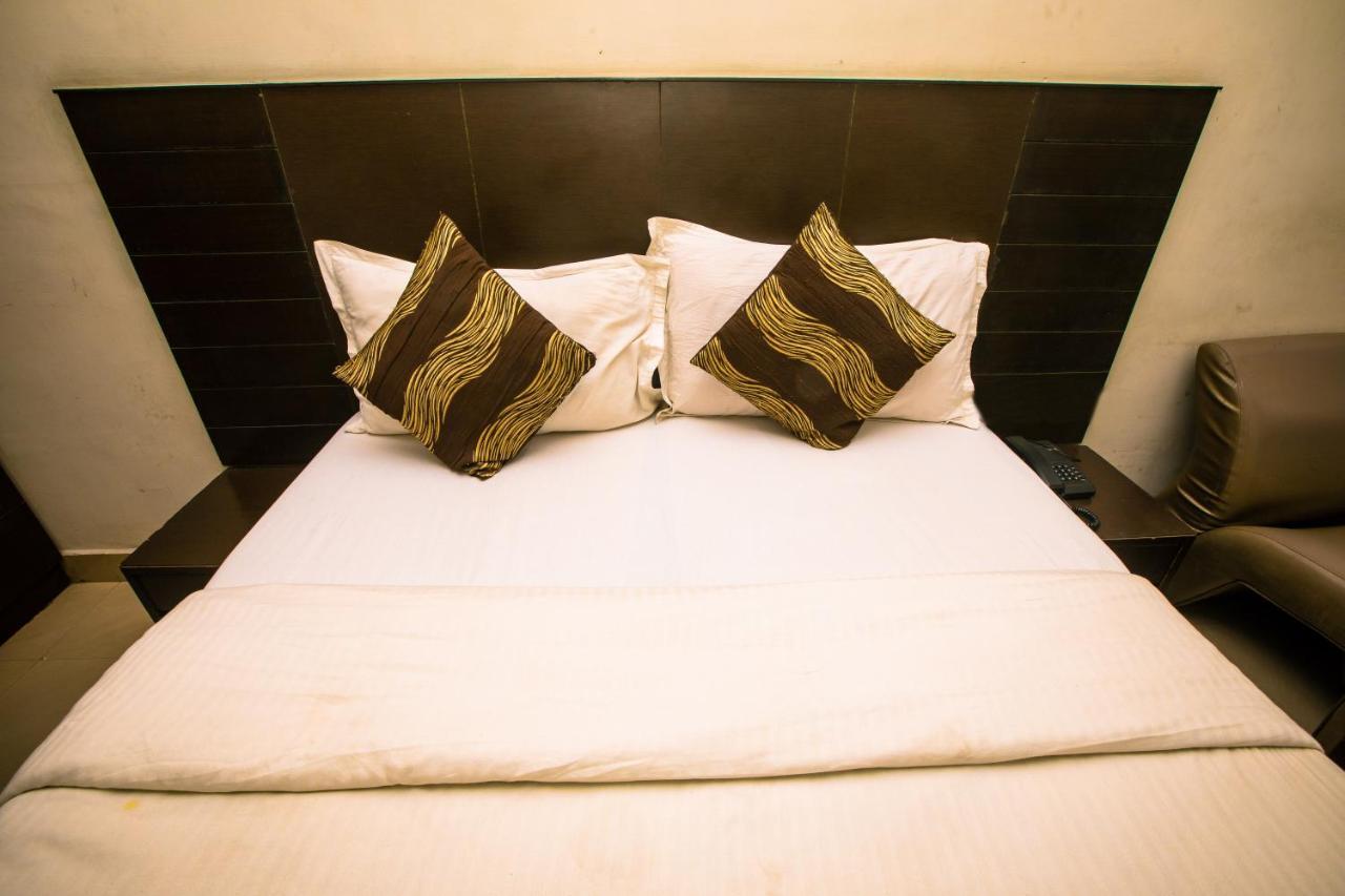 Hotel Orion Residency Chennai Exterior foto